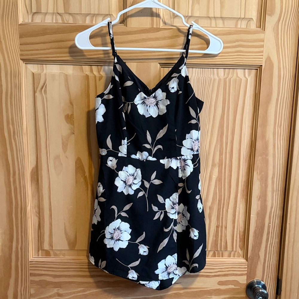 Lulu's Black Floral Romper